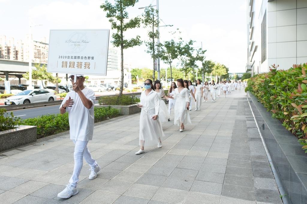 Taiwan hosts Global Event - Dîner en Blanc