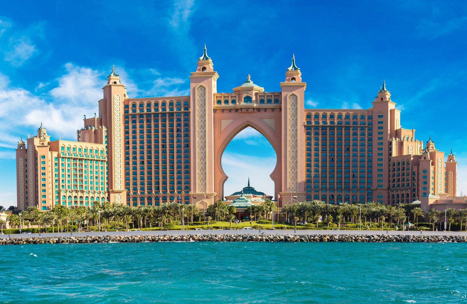 Atlantis, The Palm Gives Back The Cost of PCR Departure Tests to its International Guests as in - Resort Credit